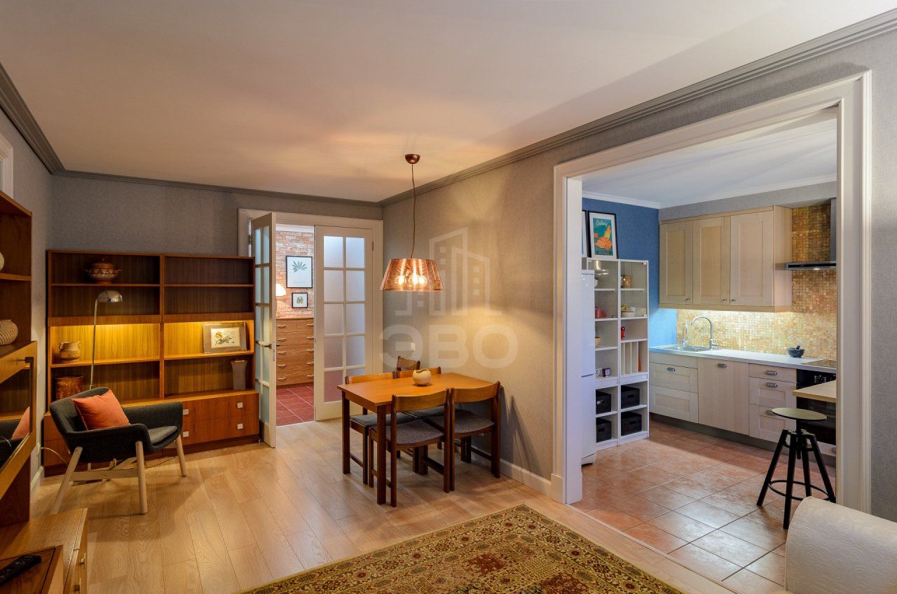 двухкомнатная квартира в Санкт-Петербурге по адресу: Маршала Казакова ул., 14