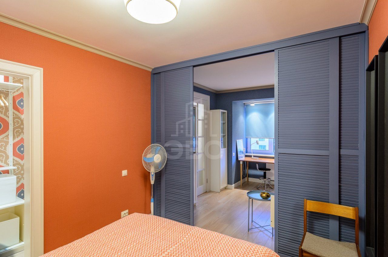 двухкомнатная квартира в Санкт-Петербурге по адресу: Маршала Казакова ул., 14