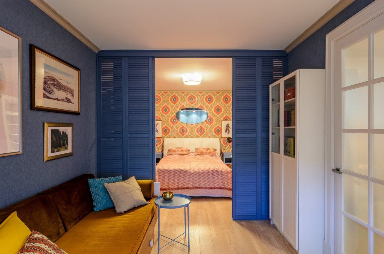 двухкомнатная квартира в Санкт-Петербурге по адресу: Маршала Казакова ул., 14