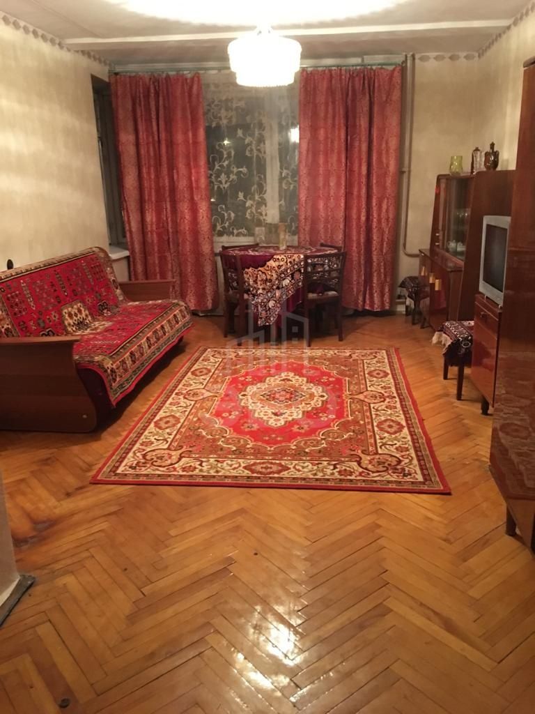 однокомнатная квартира в Санкт-Петербурге по адресу: Конюшенная ул., 27/44