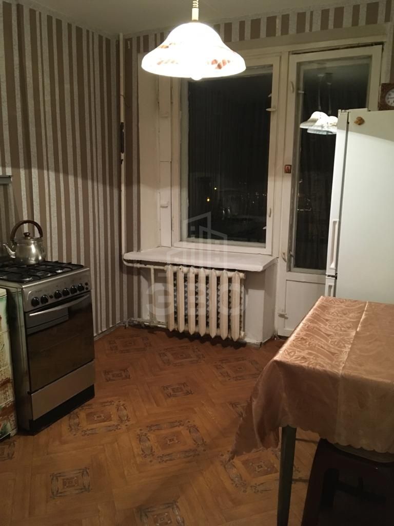 однокомнатная квартира в Санкт-Петербурге по адресу: Конюшенная ул., 27/44