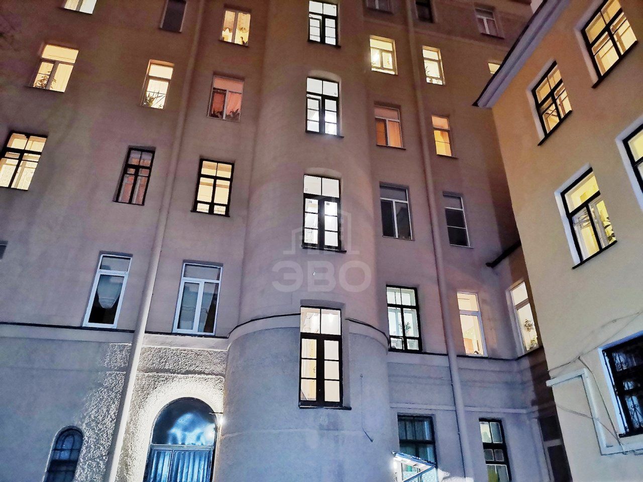 комната в Санкт-Петербурге по адресу: 9-я В.О. линия, 26