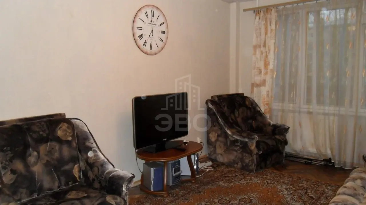 комната в Санкт-Петербурге по адресу: Шелгунова ул., 10