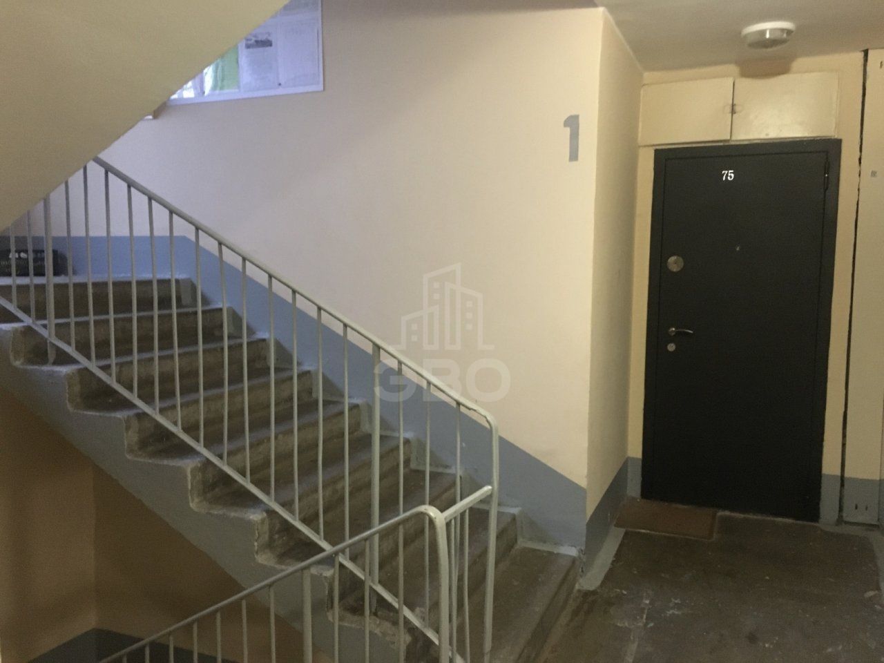 комната в Санкт-Петербурге по адресу: Добровольцев ул., 18