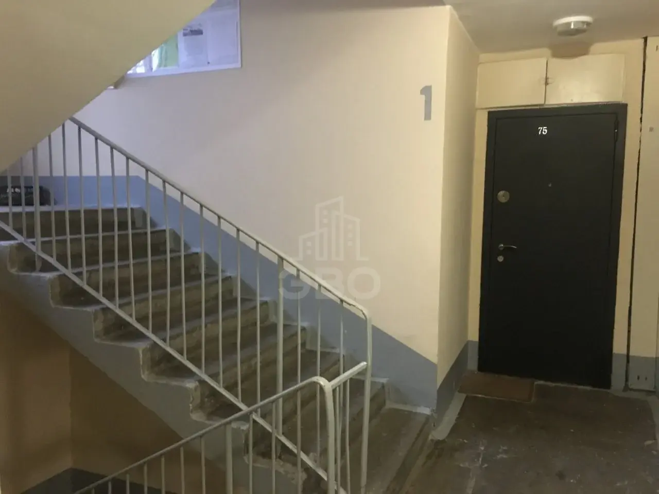 комната в Санкт-Петербурге по адресу: Добровольцев ул., 18