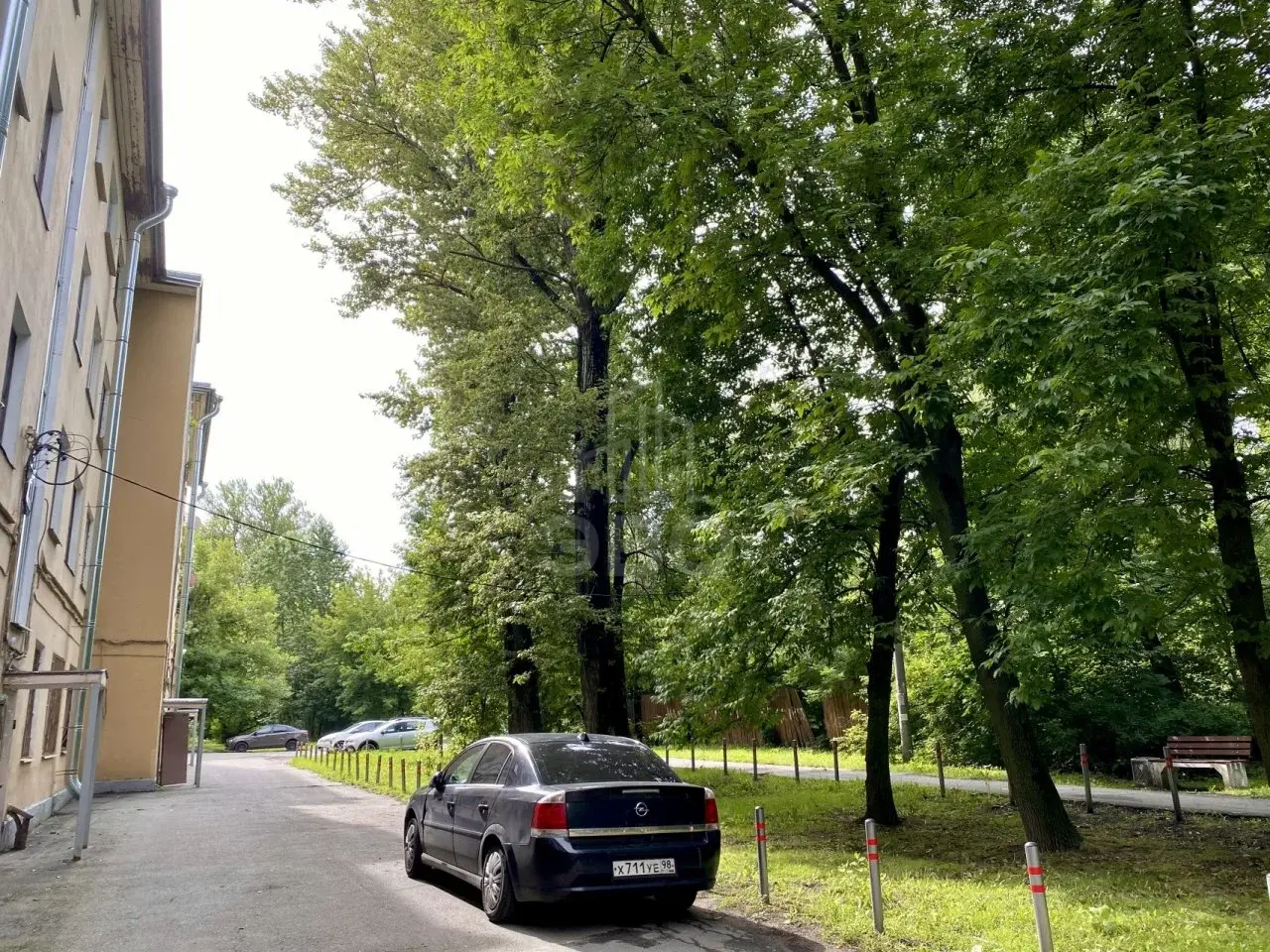 трехкомнатная квартира в Санкт-Петербурге по адресу: Фарфоровский пост тер., 34