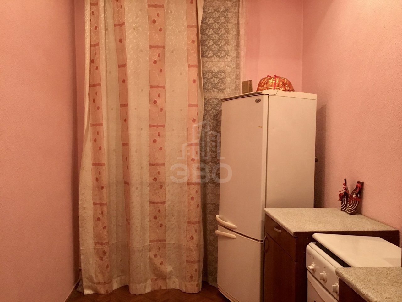 четырехкомнатная квартира в Санкт-Петербурге по адресу: Кузнецовская ул., 46