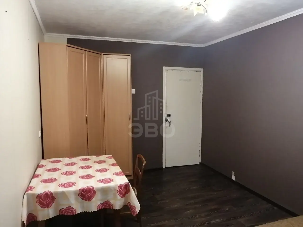 комната в Санкт-Петербурге по адресу: Крыленко ул., 13, к 3