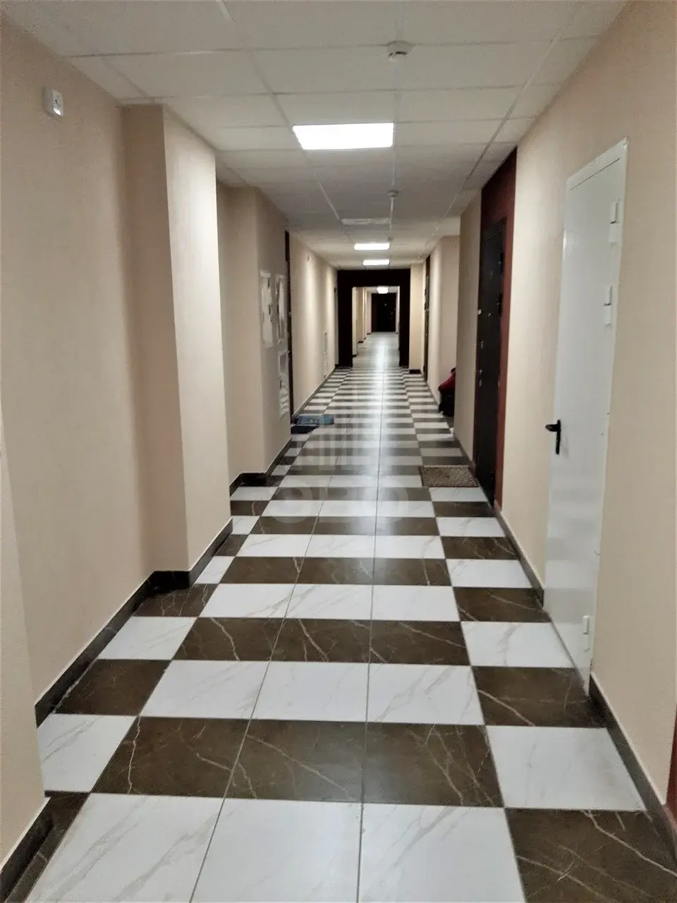 двухкомнатная квартира в Санкт-Петербурге по адресу: Кондратьевский проспект, 68, к 4