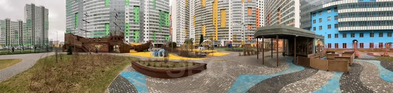 двухкомнатная квартира в Санкт-Петербурге по адресу: Парашютная ул., 44