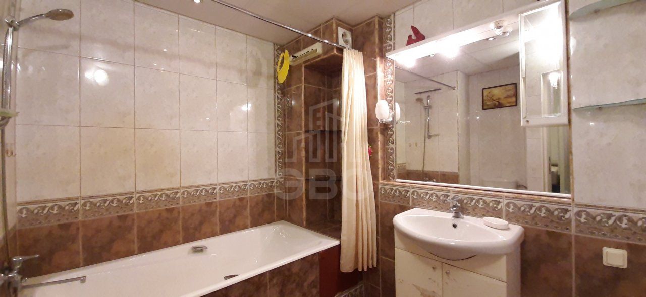 двухкомнатная квартира в Санкт-Петербурге по адресу: Светлановский проспект, 47