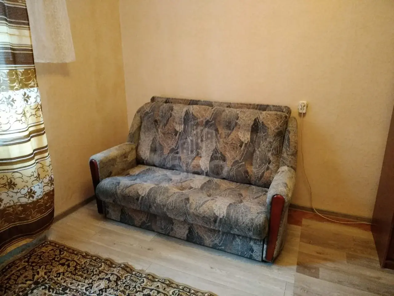 комната в Санкт-Петербурге по адресу: Большеохтинский проспект, 41