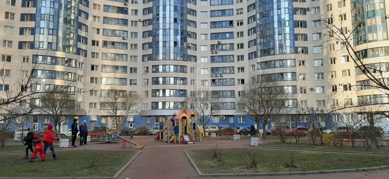 двухкомнатная квартира в Санкт-Петербурге по адресу: Космонавтов проспект, 37