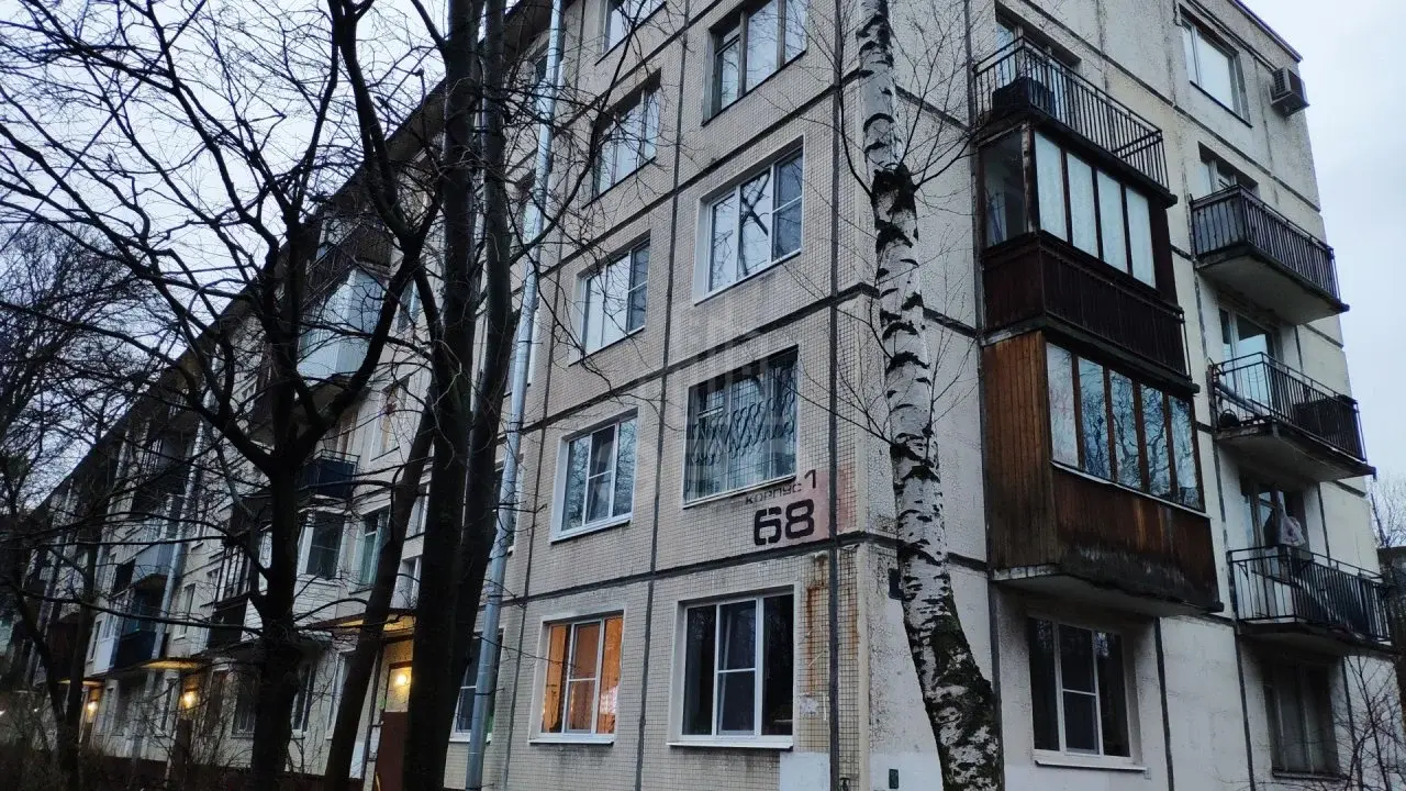 однокомнатная квартира в Санкт-Петербурге по адресу: Космонавтов проспект, 68, к 1, литера а
