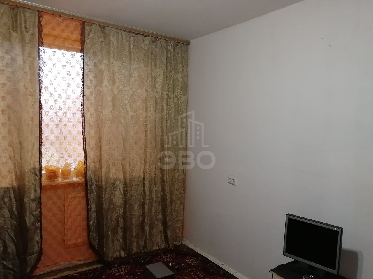 комната в Санкт-Петербурге по адресу: Дыбенко ул., 12, к 1