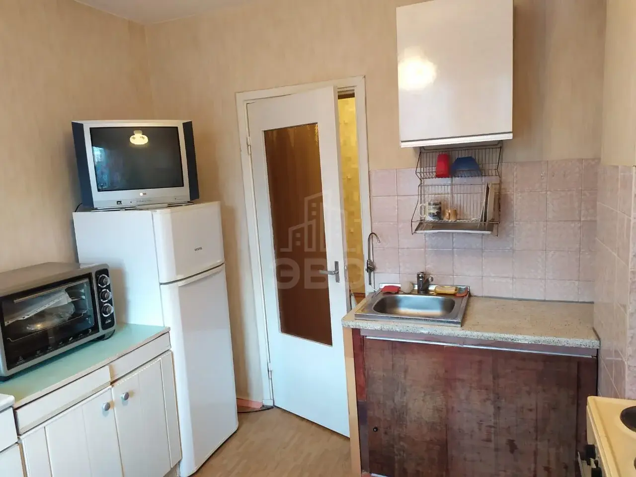 двухкомнатная квартира в Санкт-Петербурге по адресу: Дмитрия Устинова ул., 1