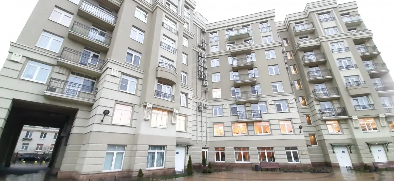двухкомнатная квартира в Санкт-Петербурге по адресу: Савушкина ул., 7, к 3