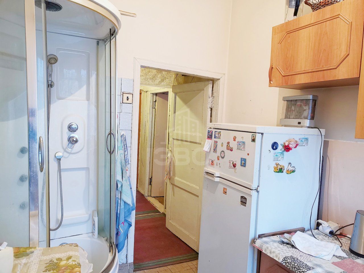 трехкомнатная квартира в Санкт-Петербурге по адресу: Ткачей ул., 48