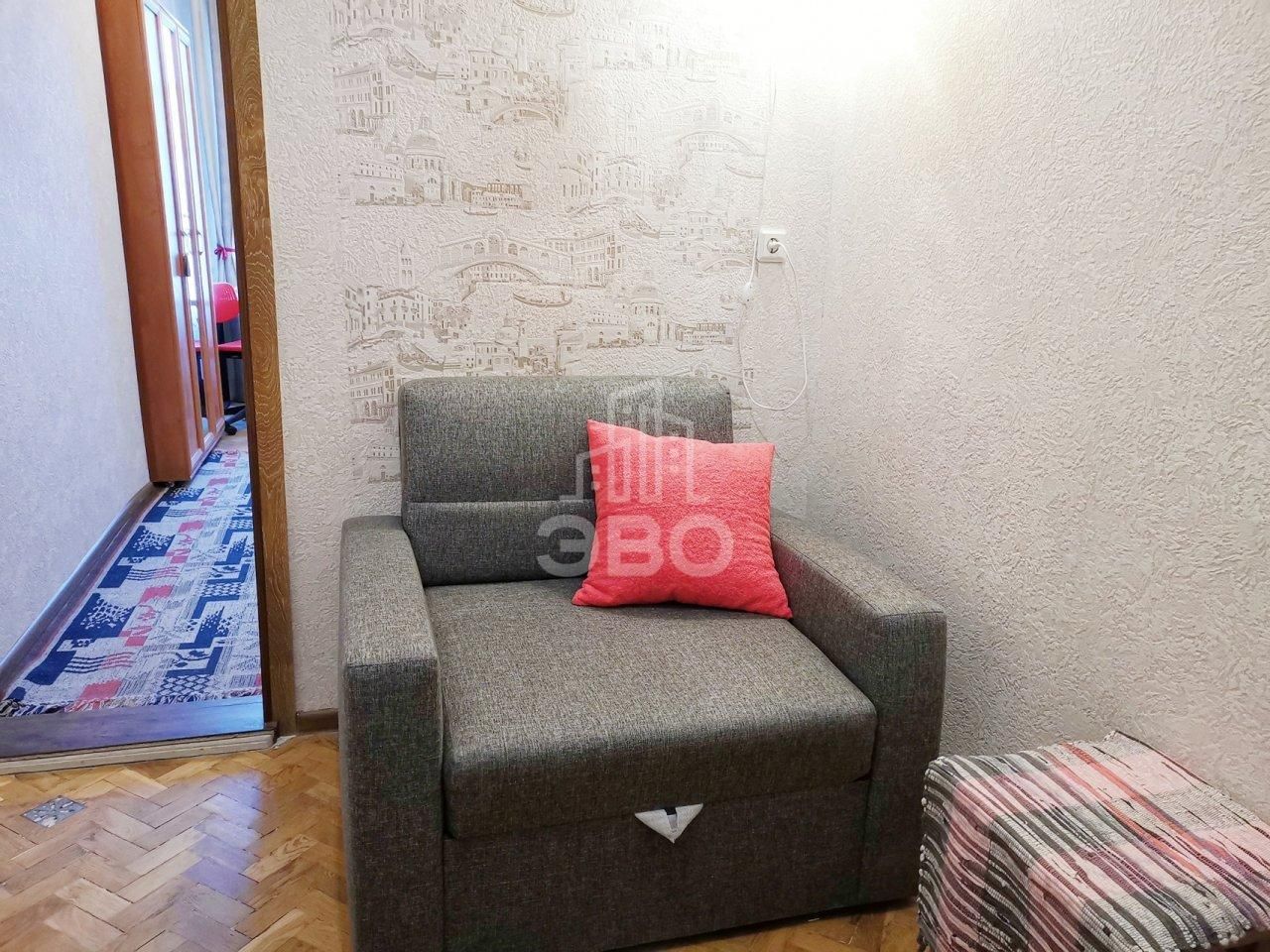 комната в Санкт-Петербурге по адресу: Жуковского ул., 15