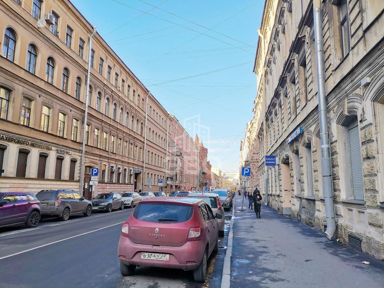 комната в Санкт-Петербурге по адресу: Жуковского ул., 15