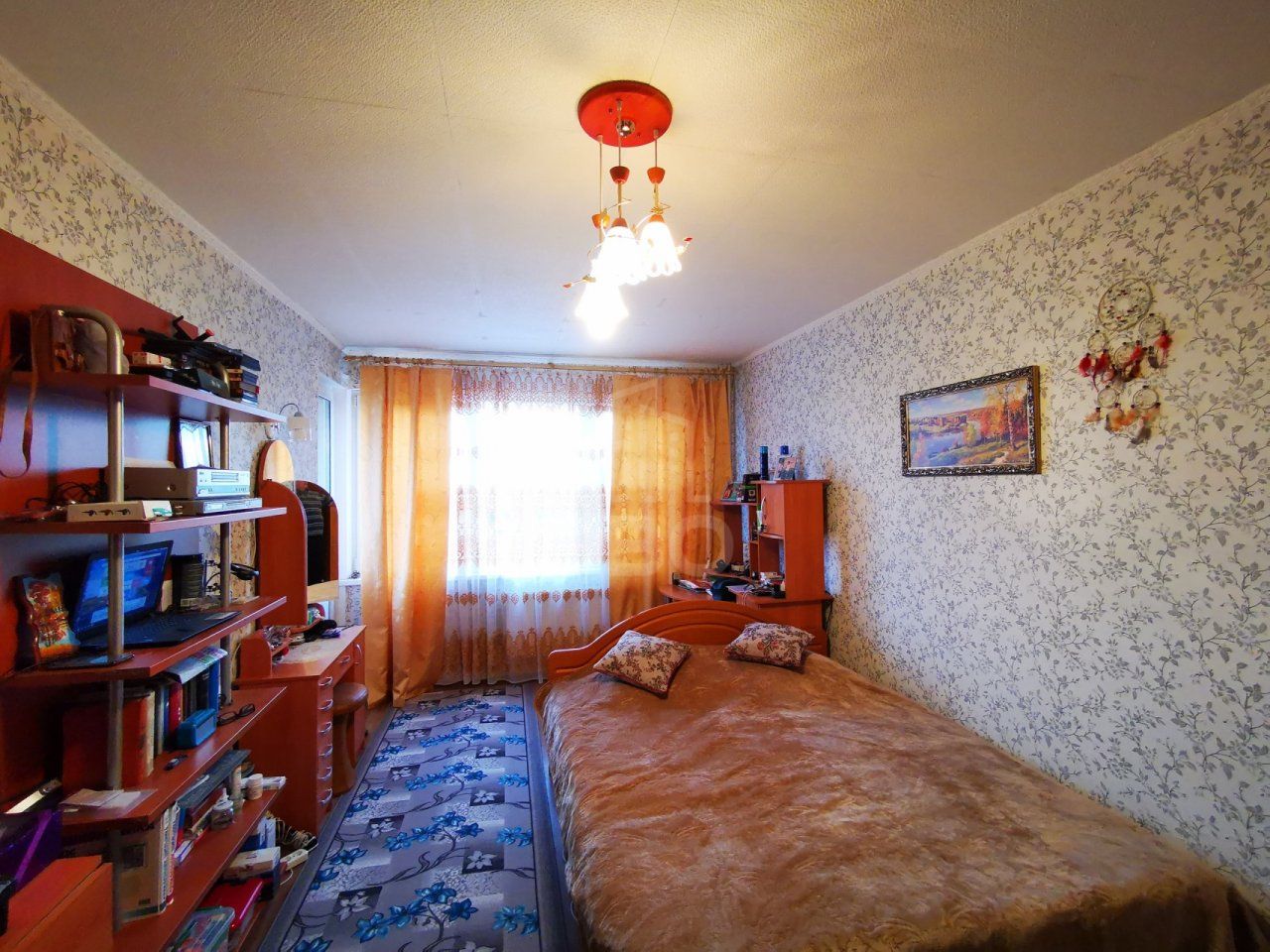 трехкомнатная квартира в Санкт-Петербурге по адресу: Петергофское ш., 7, к 1