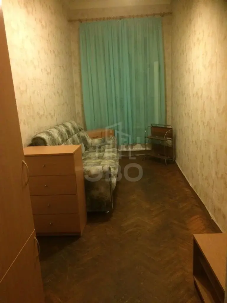 комната в Санкт-Петербурге по адресу: Дегтярная ул., 9