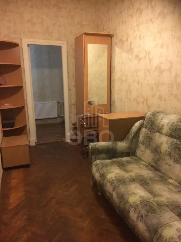 комната в Санкт-Петербурге по адресу: Дегтярная ул., 9