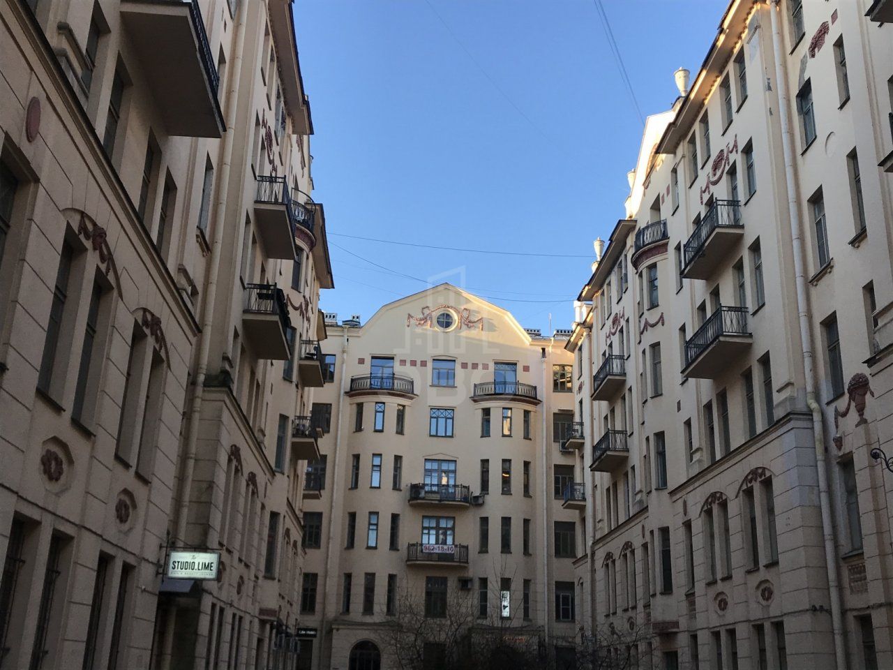 трехкомнатная квартира в Санкт-Петербурге по адресу: Рубинштейна ул., 23