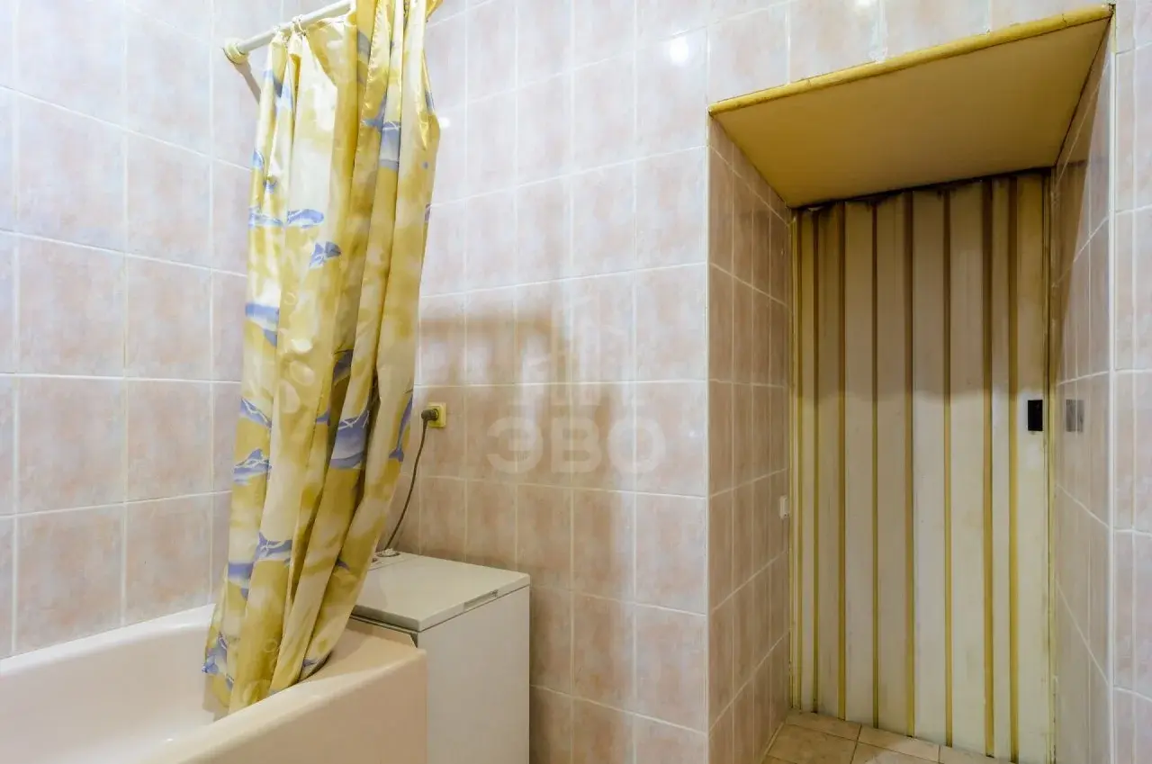 трехкомнатная квартира в Санкт-Петербурге по адресу: Рубинштейна ул., 23
