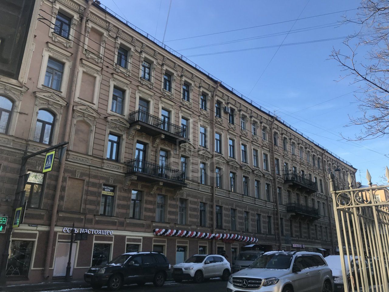 трехкомнатная квартира в Санкт-Петербурге по адресу: 4-я Красноармейская ул., 2/35