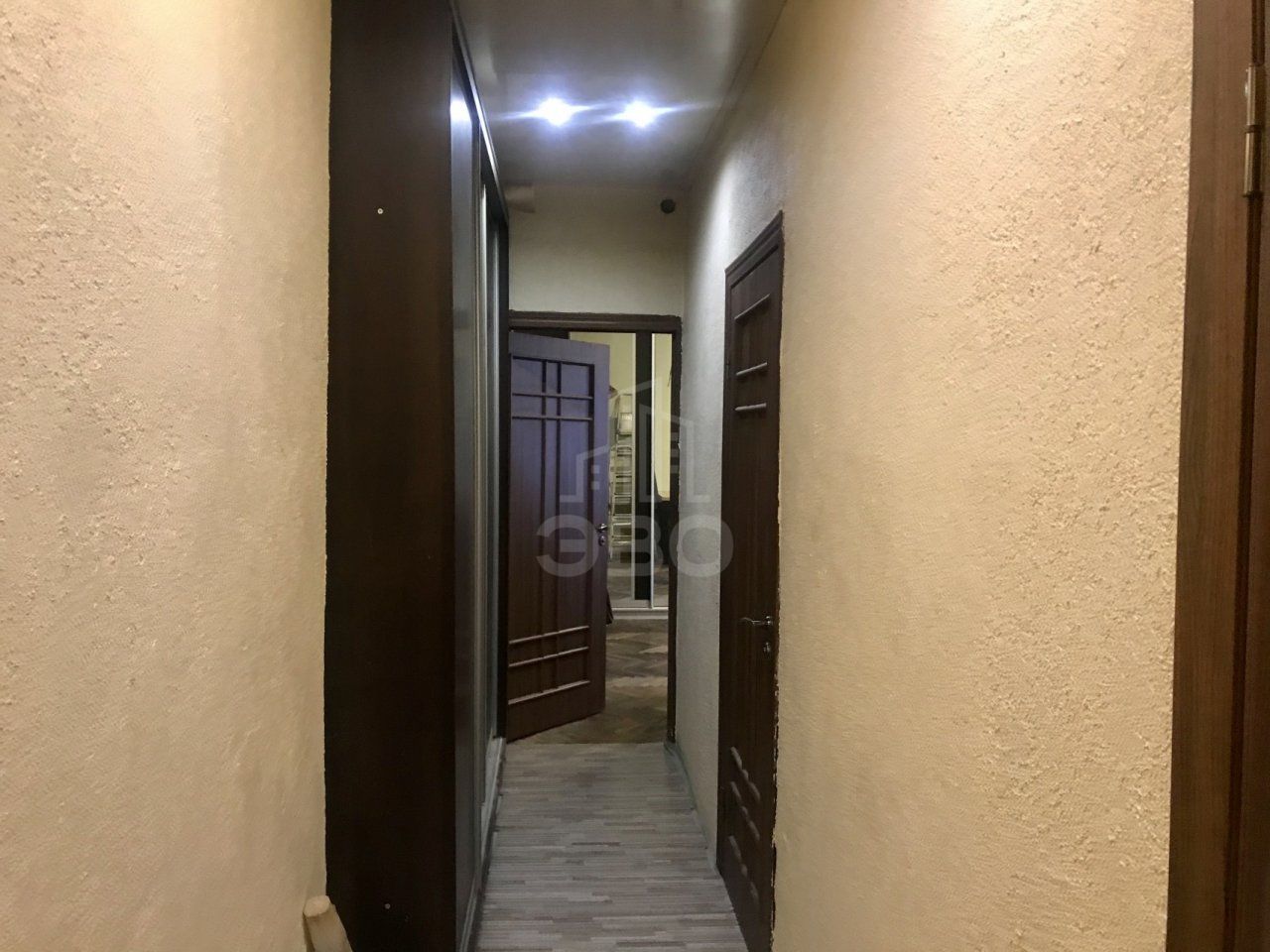 трехкомнатная квартира в Санкт-Петербурге по адресу: 4-я Красноармейская ул., 2/35