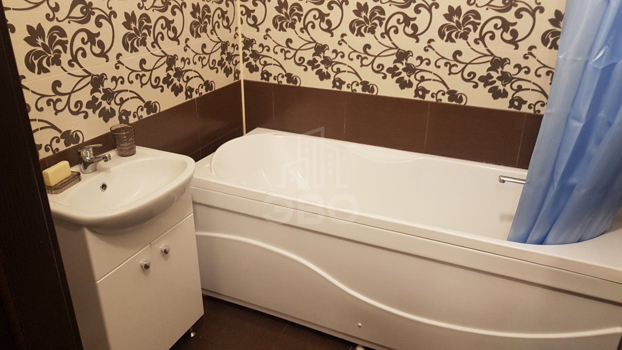 однокомнатная квартира в Санкт-Петербурге по адресу: Ветеранов проспект, 169, к 1