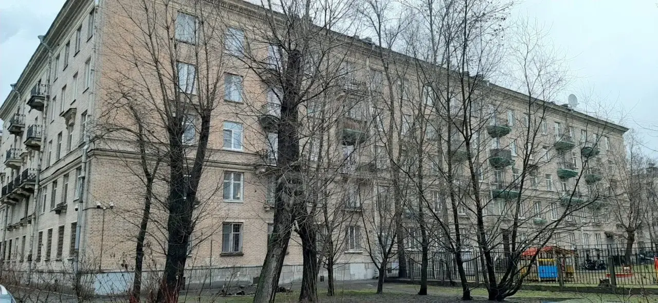 двухкомнатная квартира в Санкт-Петербурге по адресу: Черной речки наб., 8, литера а