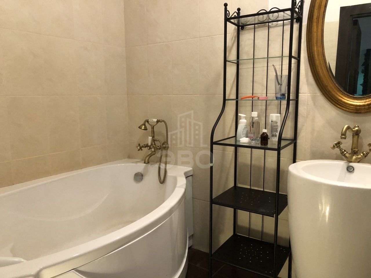 однокомнатная квартира в Санкт-Петербурге по адресу: Малый В.О. проспект, 90