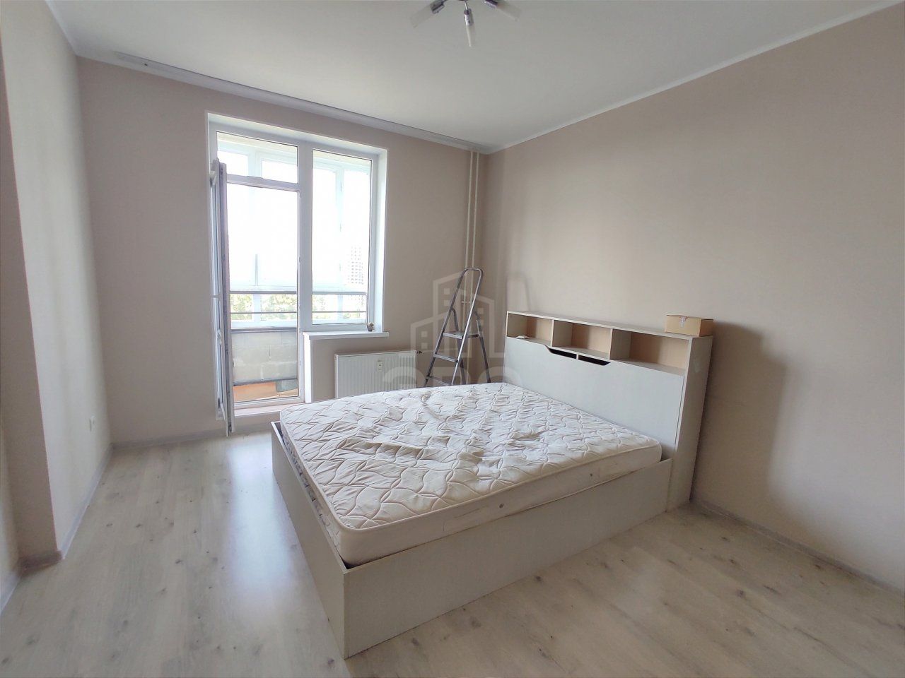 однокомнатная квартира в Санкт-Петербурге по адресу: Маршала Блюхера проспект, 7, к 2