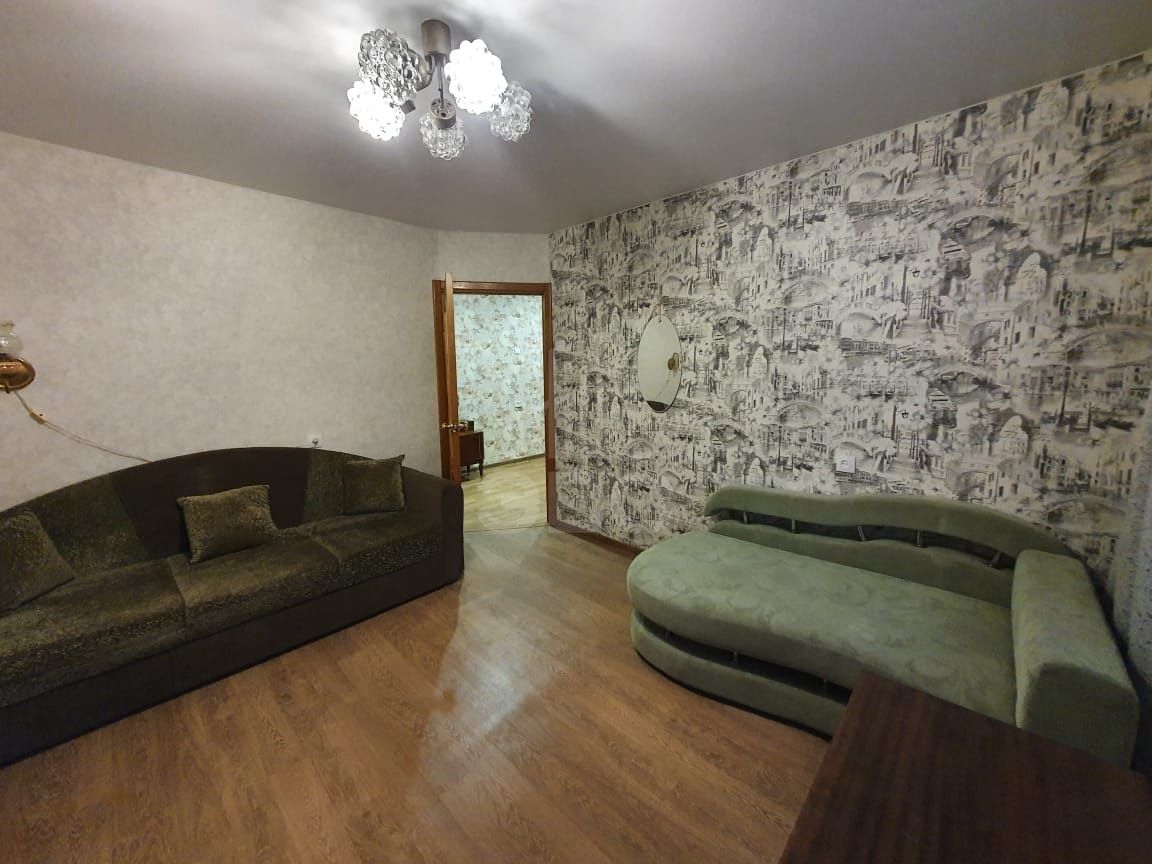 трехкомнатная квартира в Санкт-Петербурге по адресу: Пискаревский проспект, 52