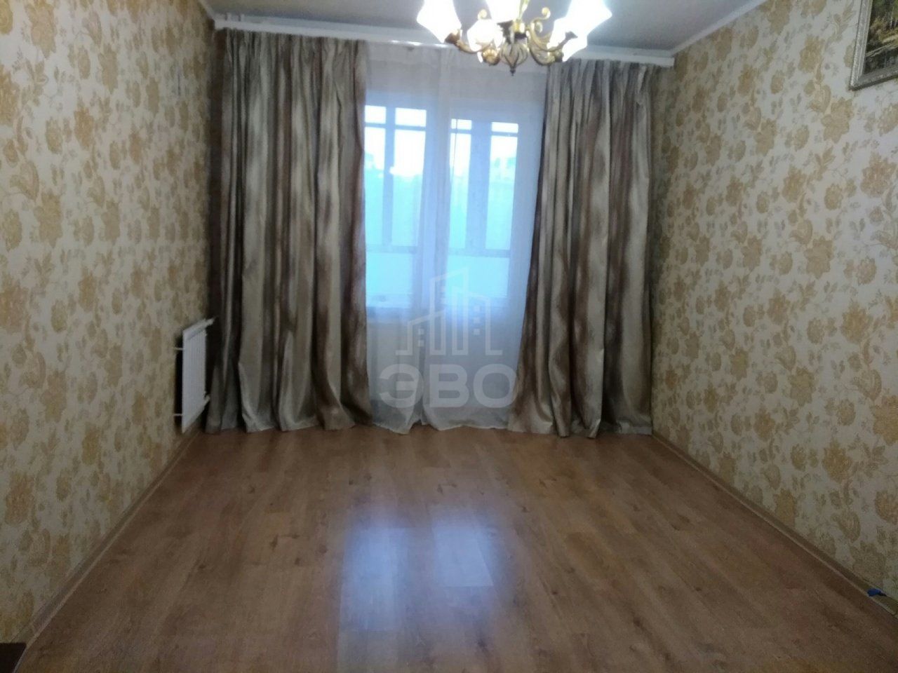 трехкомнатная квартира в Санкт-Петербурге по адресу: Маршала Захарова ул., 30, к 1