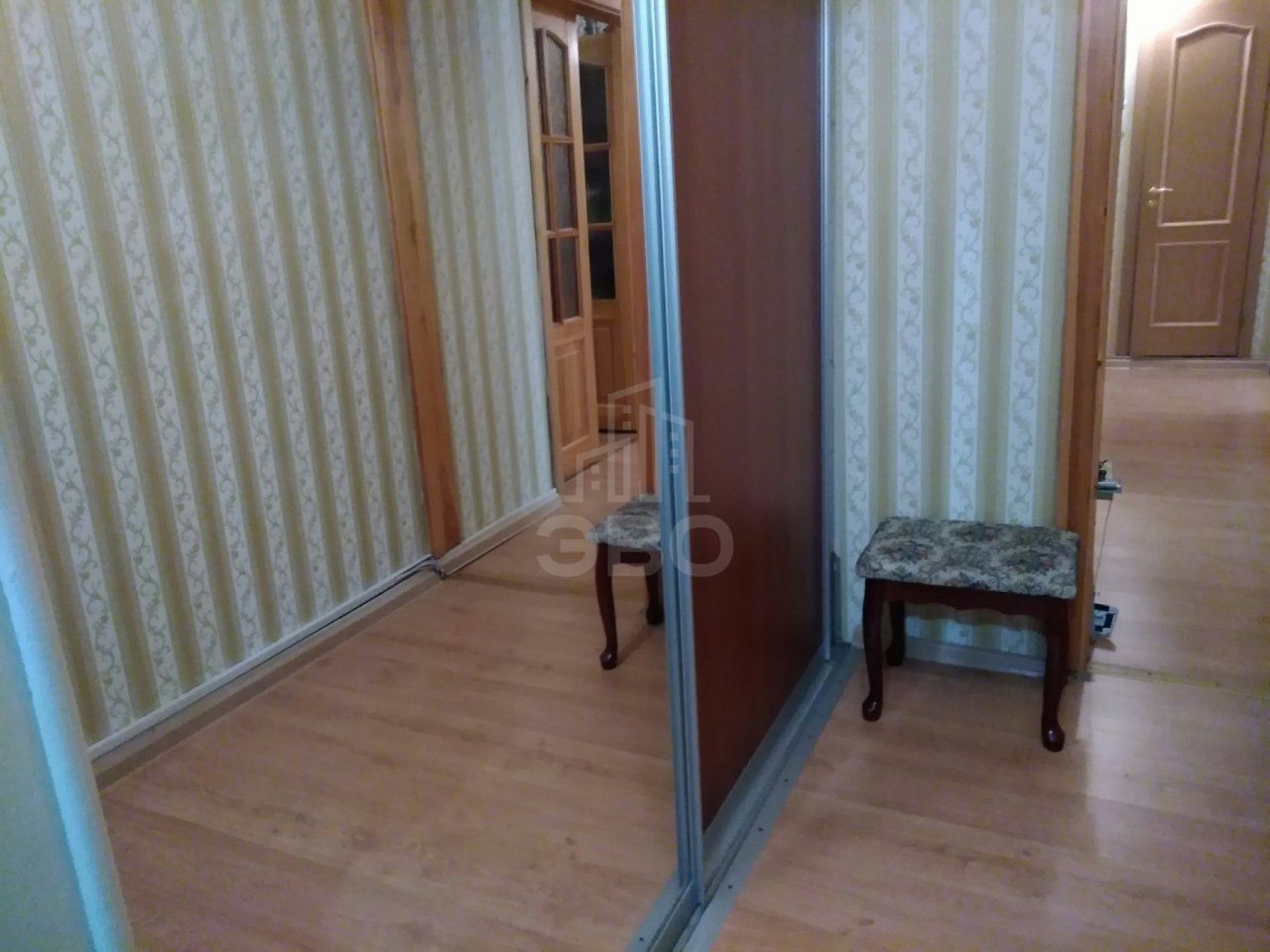 трехкомнатная квартира в Санкт-Петербурге по адресу: Маршала Захарова ул., 30, к 1