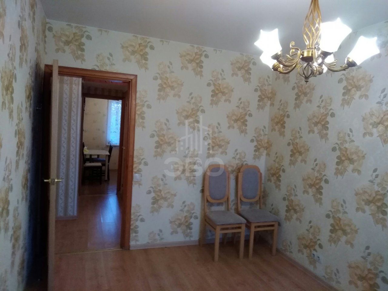 трехкомнатная квартира в Санкт-Петербурге по адресу: Маршала Захарова ул., 30, к 1