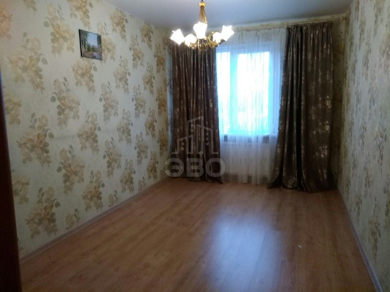 трехкомнатная квартира в Санкт-Петербурге по адресу: Маршала Захарова ул., 30, к 1