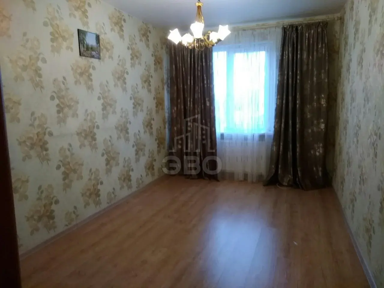 трехкомнатная квартира в Санкт-Петербурге по адресу: Маршала Захарова ул., 30, к 1