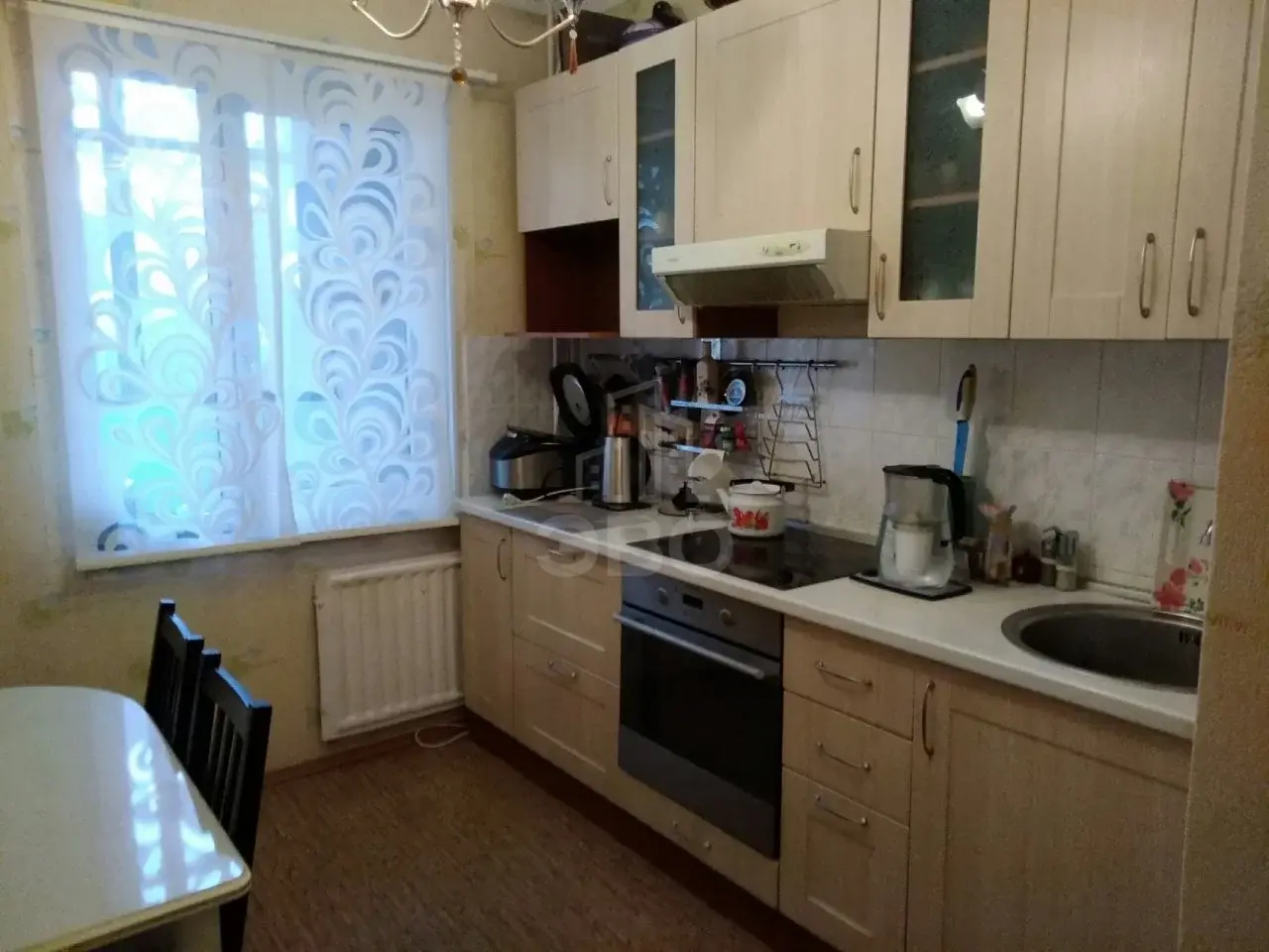 трехкомнатная квартира в Санкт-Петербурге по адресу: Маршала Захарова ул., 30, к 1