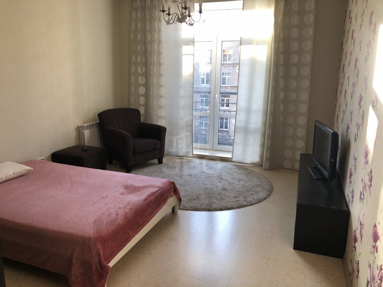 однокомнатная квартира в Санкт-Петербурге по адресу: Ногина пер., 4