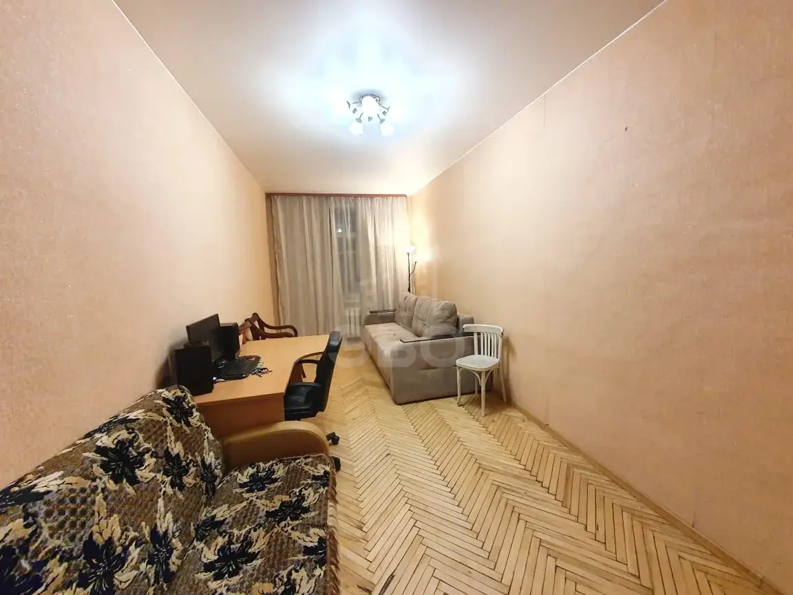 комната в Санкт-Петербурге по адресу: Джамбула пер., 2