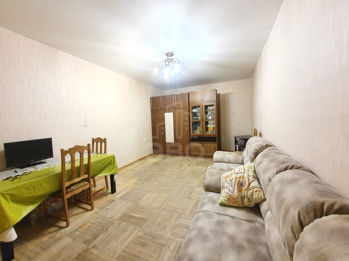 комната в Санкт-Петербурге по адресу: Джамбула пер., 2