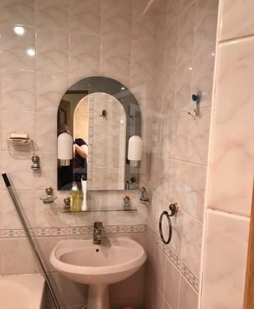 двухкомнатная квартира в Санкт-Петербурге по адресу: Есенина ул., 36, к 1