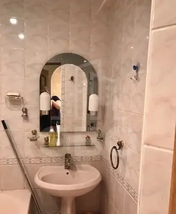 двухкомнатная квартира в Санкт-Петербурге по адресу: Есенина ул., 36, к 1