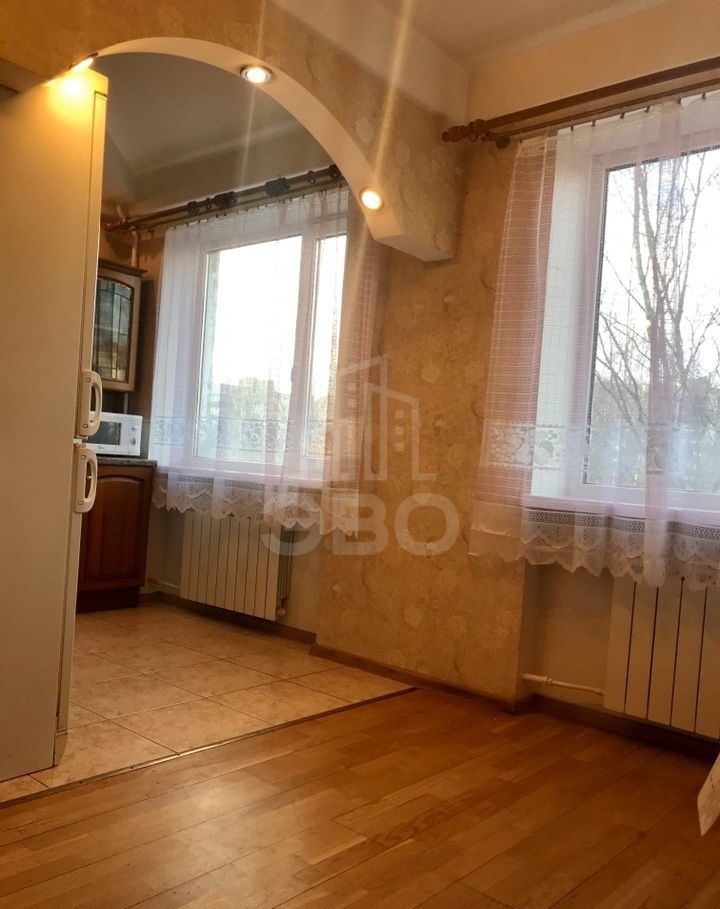 двухкомнатная квартира в Санкт-Петербурге по адресу: Есенина ул., 36, к 1