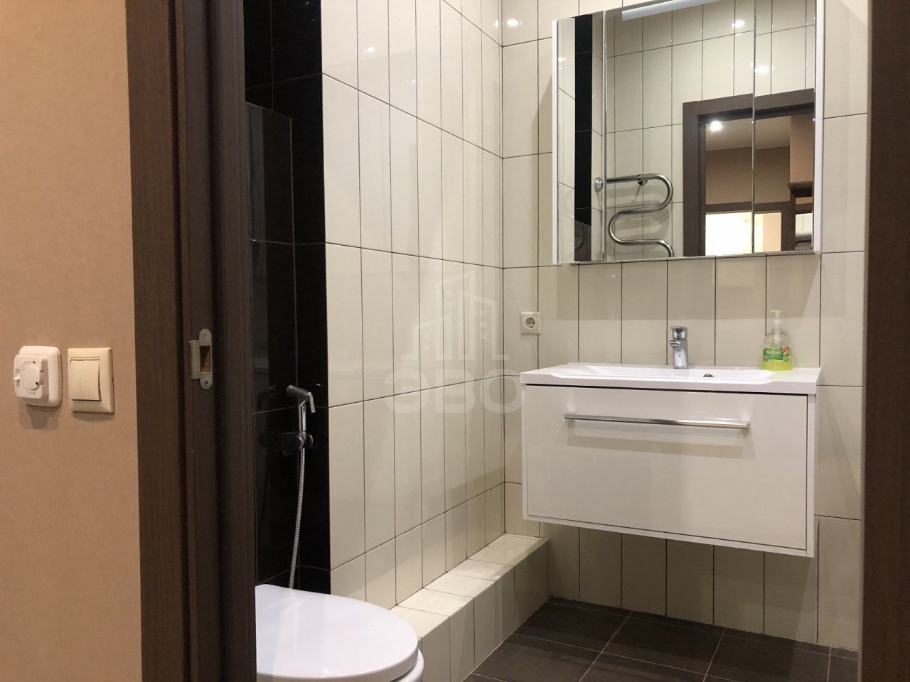 двухкомнатная квартира в Санкт-Петербурге по адресу: Заозерная ул., 3, к 2