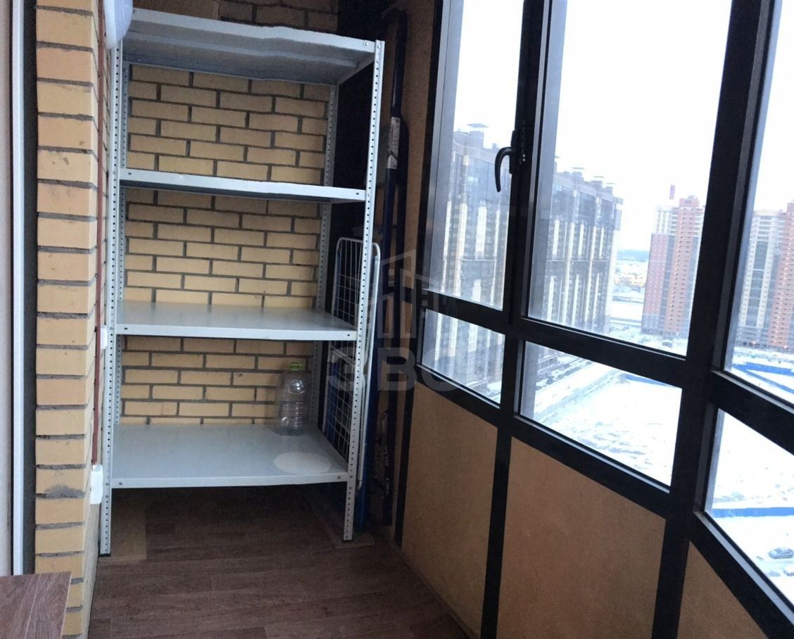 однокомнатная квартира в Санкт-Петербурге по адресу: Федора Абрамова ул., 23, к 1